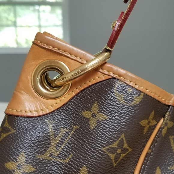 COPY - 💕 Authentic LV Galliera PM - Picture 2 of 12
